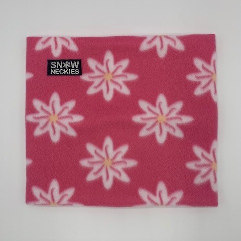 White Daisies on Pink Fleece Neckie